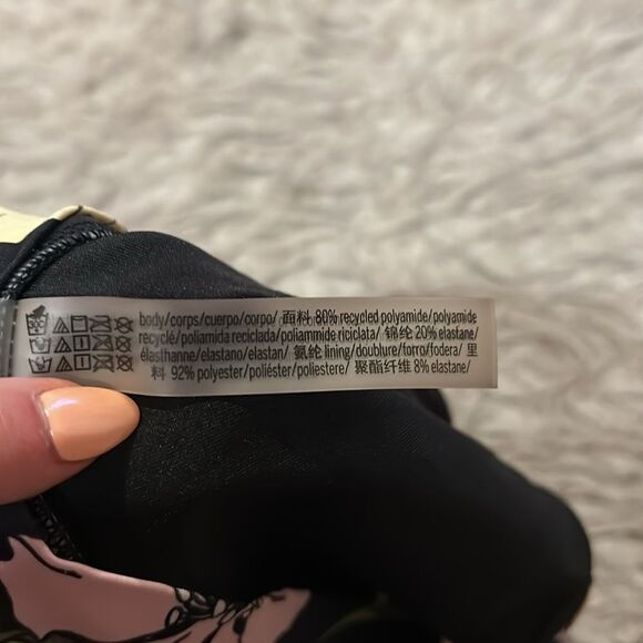 Pink by‎ Victoria secret Floral High-Waisted swimsuit bottoms - Picture 4 of 6